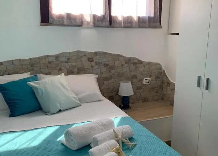 La Di Kelly Villa Simius